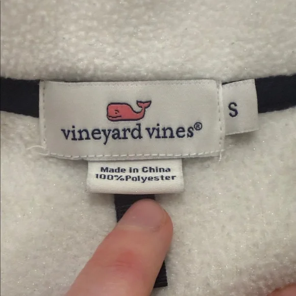 Vineyard Vines Small White Fleece Zip-Up Vest - Picture 4 of 7